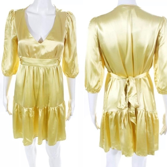 Betsey Johnson Dress Vintage Y2K Early 2000s 100% Silk Yellow Dress Size 6 - Picture 1 of 11